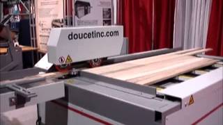 Doucet MFE150 Lateral Chain Feeder for Moulders [upl. by Stephannie]