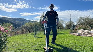 Cutting fresh grass with Stihl Fs 460C with 33 mm trimmer lineMotocoasa Stihl cu fir de 33 mm [upl. by Edea]