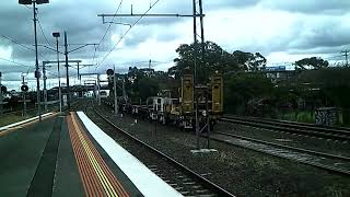 T377 T376 on Metro works train Middle Footscray [upl. by Maggee]