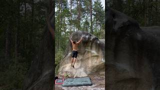 Cannonball droite 7a à franchard Isatis climbing [upl. by Eves421]