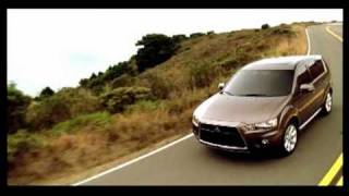 New Mitsubishi Outlander GT 2011 Driving [upl. by Lhadnek]