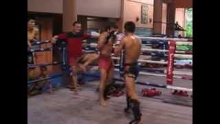 Yodsanklai Fairtex and Kaew Fairtex sparring a 2005 [upl. by Philan]