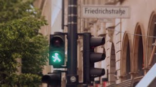 Ampelmännchen in den Straßen von Berlin [upl. by Kcirtemed]