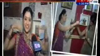 Taarak Mehta Ka Ooltah Chashmah Daya ben teaches Garba [upl. by Imojean]