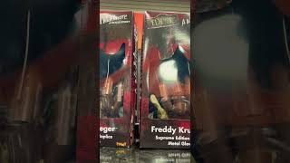 FREDDY KRUEGER A Nightmare on Elm Street SUPREME EDITION METAL GLOVE RUBIES [upl. by Trebo125]