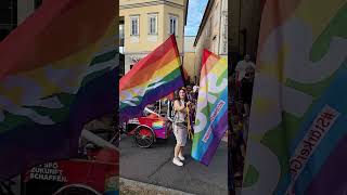 Die Regenbogenparade zieht durch Klagenfurt [upl. by Aduh]