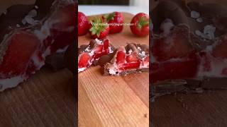 Viral strawberry yogurt cluster 🍓 asmr food cluster [upl. by Oiromed671]