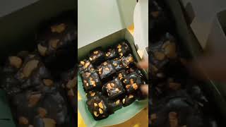 One kg brownie order ennakku eppadi entha one kg order kidaithathu cake  browniebakeing [upl. by Lipinski]