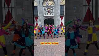 Het Sinterklaasfeest kan bijna beginnen 🎉 🎁 sinterklaas muziek pietenkidz feest shorts [upl. by Atihcnoc]