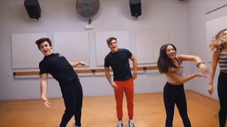 The Ziglers Sisters teach the Dolan Twins how to dance [upl. by Elfie]