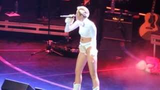 Wrecking Ball Miley Cyrus Hot 995 Jingle Ball 121613 [upl. by Laven]