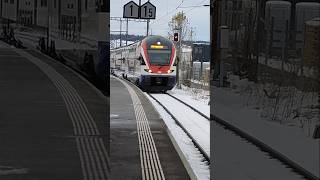 SBB S15 NiederweningenRapperswil [upl. by Ehrman]