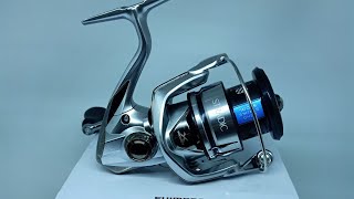 Unboxing Shimano Stradic FL 2500 HG [upl. by Aljan]