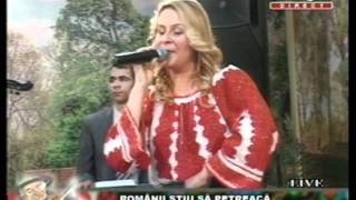 Formatia Traditional si Loredana Deaconu [upl. by Atterrol]