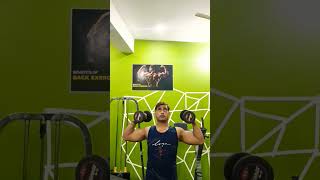 Biceps workout for long head muscles train bicpepstrending motivation fitness shorts [upl. by Aihpled415]