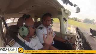 siswa pilot latihan terbang [upl. by Ardnoyek346]