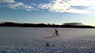 Nootdorp Fietser op de Dobbeplas [upl. by Atekal]