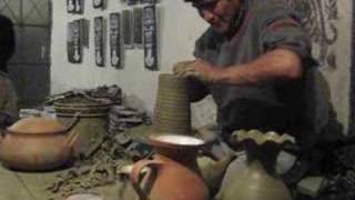 Artesano en Huaraz  Ceramica [upl. by Kalb]