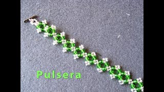 DIY  Pulsera de florecitas Muy facil  DIY  Flower Bracelet [upl. by Greenwood827]