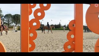 Centre Equestre La Vayrie  Reportage Nouvell R [upl. by Yrome]