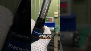 Tech 2745 200 Nm Torque Wrench Test 1  40 Newton Meters [upl. by Yelats]