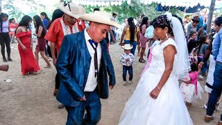 Que Bailazo De Boda Elias E Isabel En Campanario Estado De Mexico [upl. by Nilyak]