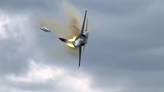 CF18 Crash Lethbridge [upl. by Leiand274]