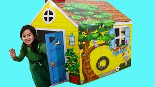 Jannie Pretend Play with Toy House [upl. by Aneetsirk]