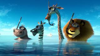 MADAGASCAR 3  Los Fugitivos  Clip Buzos [upl. by Wharton260]