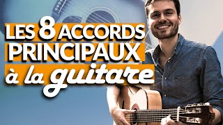 DEBUTANT  8 accords de guitare à APPRENDRE  TUTO GUITARE débutant [upl. by Corabelle689]