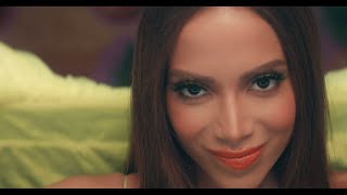 Sam i feat Anitta BIA amp Jarina De Marco  Suéltate From Sing 2 [upl. by Mylander509]