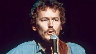 Gordon Lightfoot’s The Wreck Of The Edmund Fitzgerald Is It Historically Accurate [upl. by Aicirtak156]