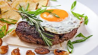 Recette  Steak haché avec oeuf à cheval [upl. by Junko]