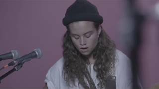 Tash Sultana Live  Brooklyn Steel NY USA Oct 2017 [upl. by Adnilam]