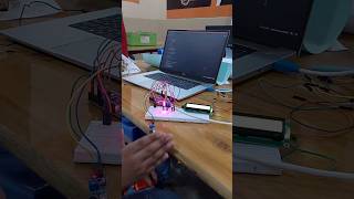 Arduino projects IR sensor arduinoprojectelectronicyoutubeshortsengineering [upl. by Sunda120]