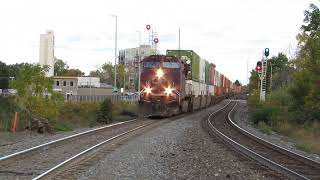 DOUBLE STACK CP 8064 and 8950 on CP 132 at Streetsville [upl. by Caldera]