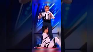 American got Talent Part 2 Man transforming to Zebrashorts viralvideos [upl. by Icyac]