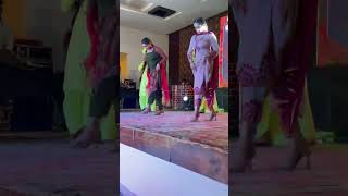 Mina Mina pabba utte Kudi paudi bhangra jatt nu pattan di mari ❤️❤️❤️ [upl. by Notrab209]