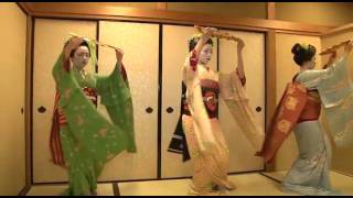 Traditional Japanese Dance by Maiko quotKyounoShikiquotthat means four season of Kyotoquot [upl. by Einnig771]