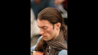 Estas Tonne is amazing not 2017 [upl. by Duwalt]