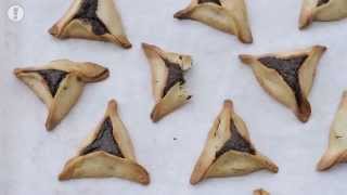 Stopmotion  Hamantaschen recipe with poppy seed filling [upl. by Yanetruoc]