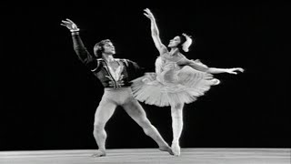 Margot Fonteyn amp Rudolf Nureyev quotSwan Lakequot on The Ed Sullivan Show [upl. by Kilian]