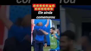 Esse dae jaga de terno literalmente 🤣👏🤣👏🚀futebol humor memes viralshorts [upl. by Senoj]