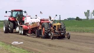 1953 DC Case Tractor Pulling at Scotland SD 2015 [upl. by Czarra768]