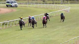 Mareeba 11052024 Race 4 [upl. by Theresita]