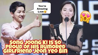 Jeon Yeo Bin Win Best Artist Awards Song Joong Ki is Proud Boyfriend 😲😲 [upl. by Sib]