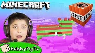 Minecraft Castle Challenge Arrow Battle HobbyPigTV [upl. by Isabea381]