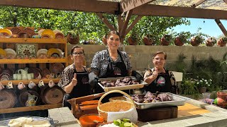 BIRRIA DE CHIVO CON MI SUEGRA Y MADRINA [upl. by Sinnej358]