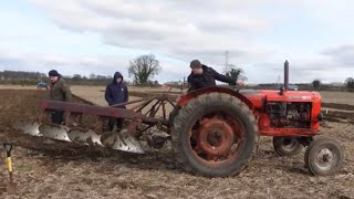 Nuffield 460 amp IH B142 Ploughing [upl. by Alliuqahs202]