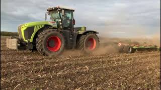 Claas Xerion 5000 [upl. by Mile114]